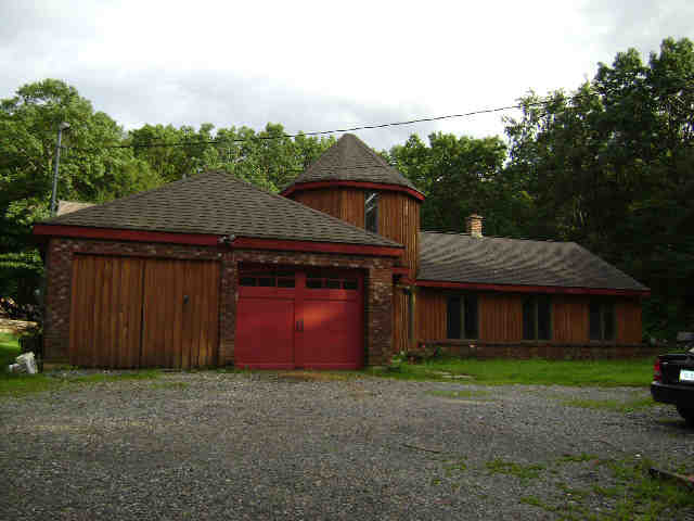 Building photograph for 88 CABBAGE LN